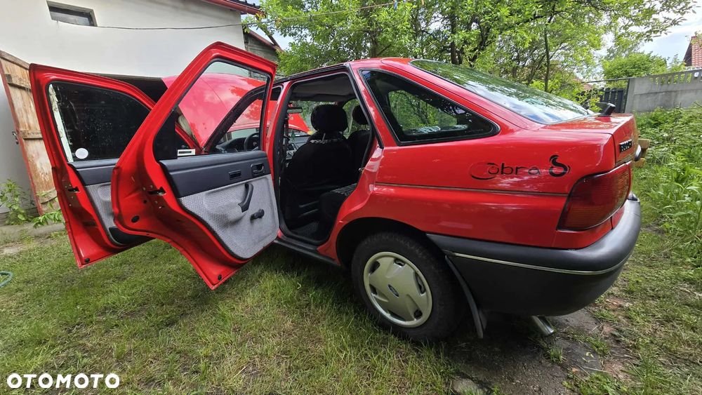 Ford Escort 1.3 CL - 6