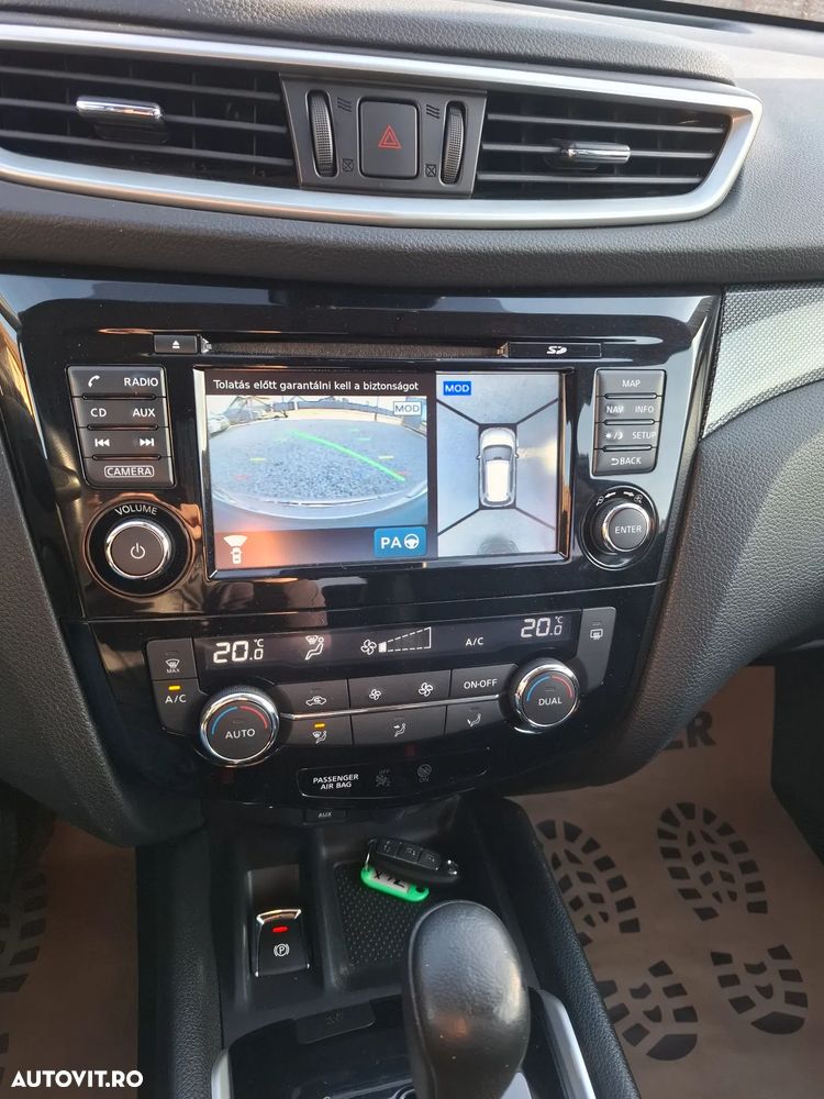 Nissan X-Trail 1.6 dCi Xtronic Tekna - 9