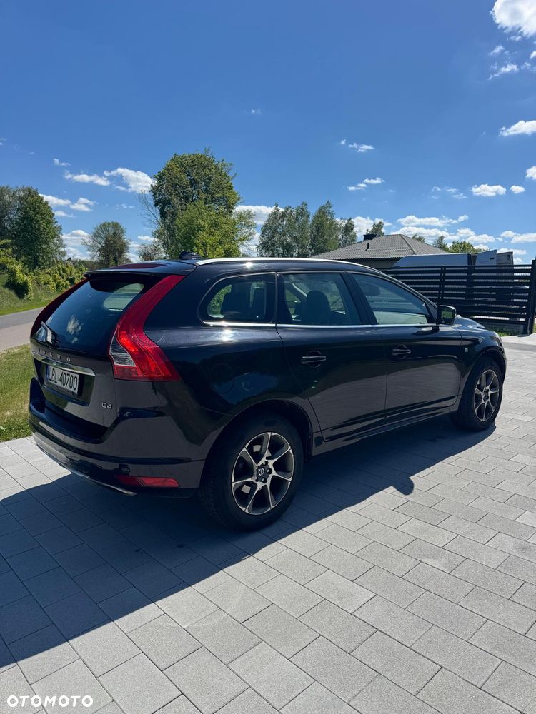 Volvo XC 60 D4 Drive-E Ocean Race - 4