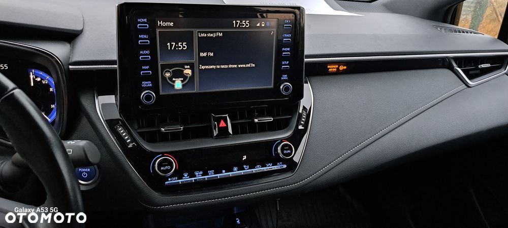 Toyota Corolla 1.8 Hybrid Comfort - 2