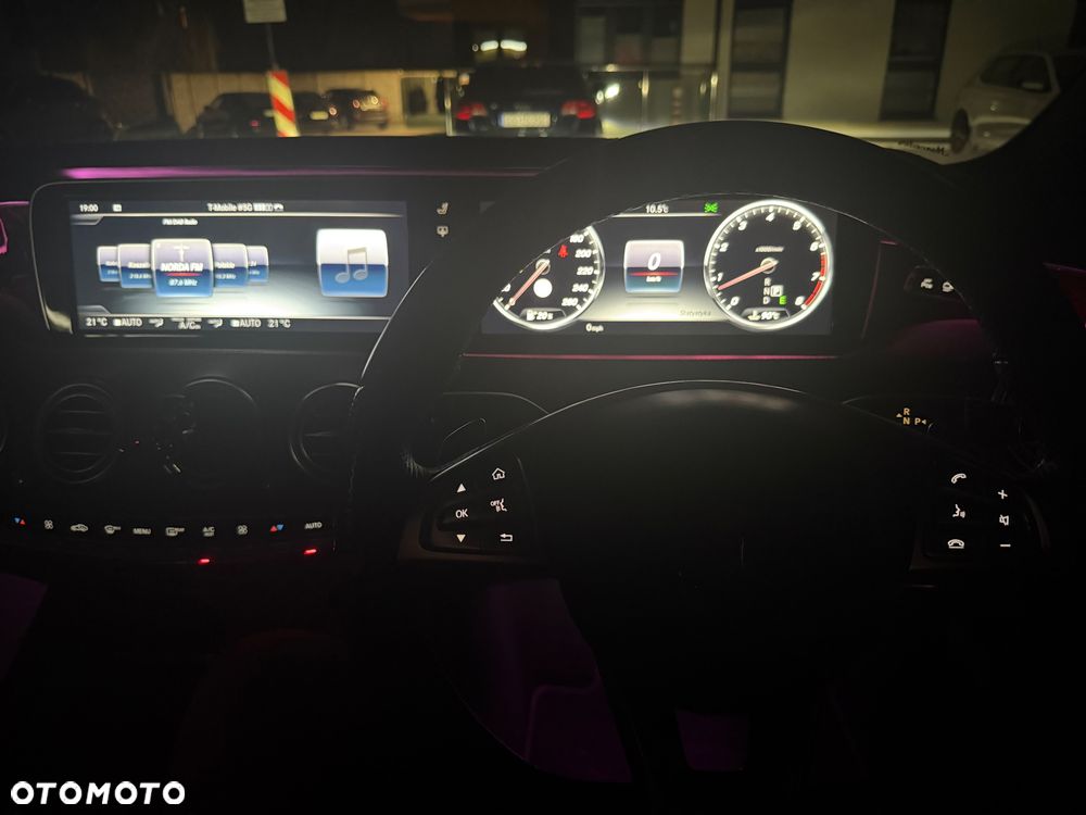 Mercedes-Benz Klasa S 500 9G-TRONIC - 32