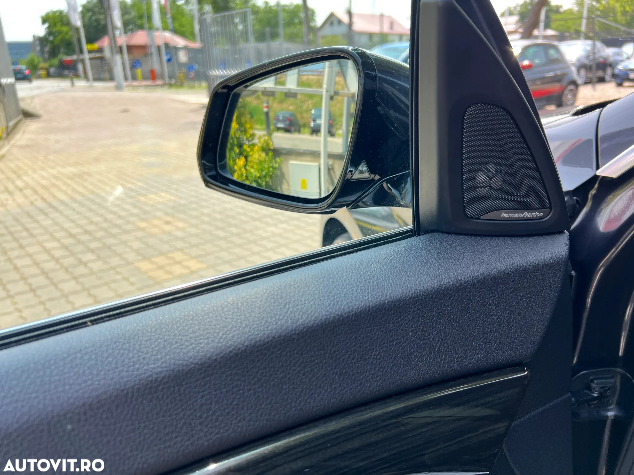 BMW Seria 5 520d Gran Turismo Aut. Luxury Line - 36