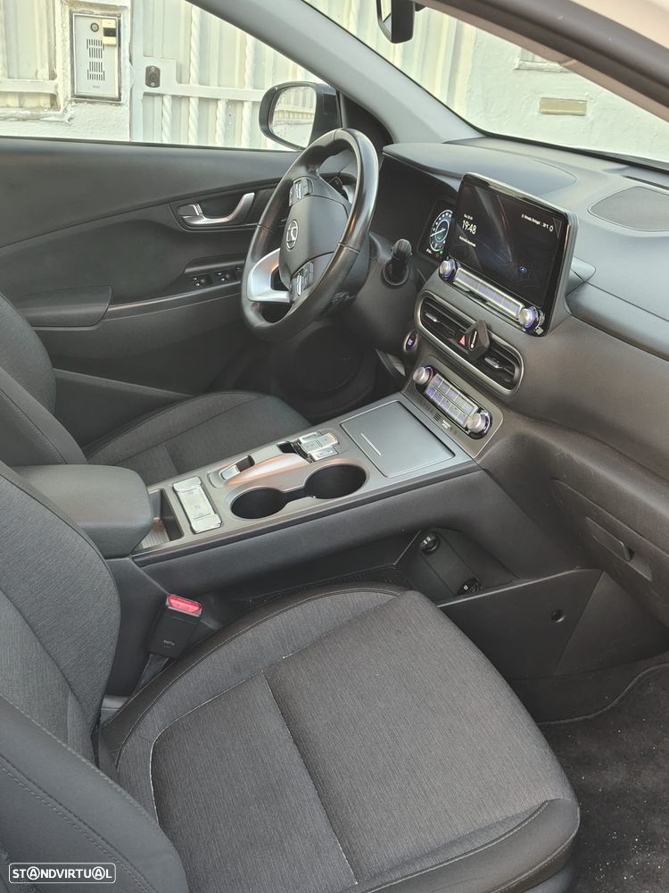 Hyundai Kauai 64 kWh Premium+LED - 8
