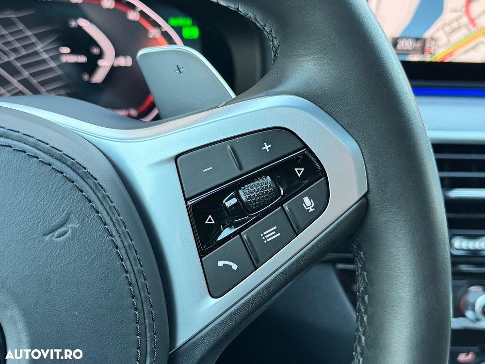 BMW Seria 5 530i Aut. M Sport Edition - 13