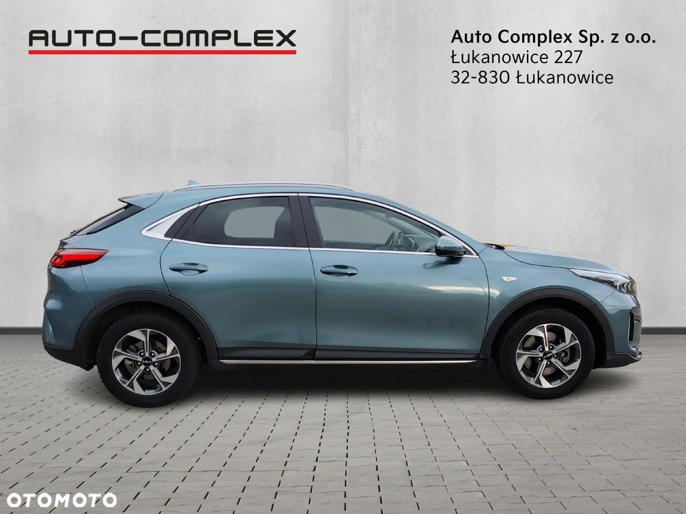 Kia XCeed 1.5 T-GDI M - 6