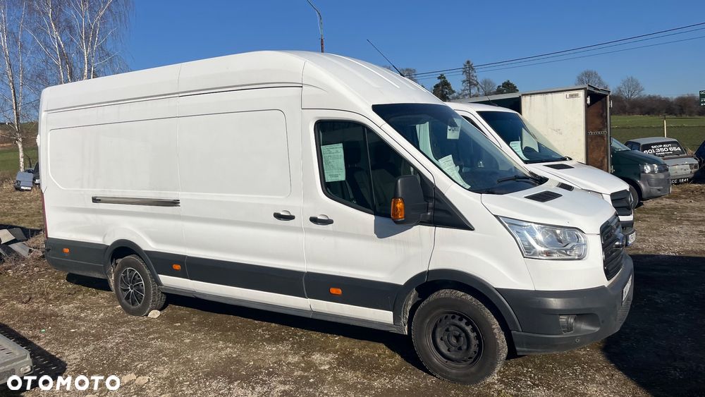 Mercedes-Benz Sprinter - 40