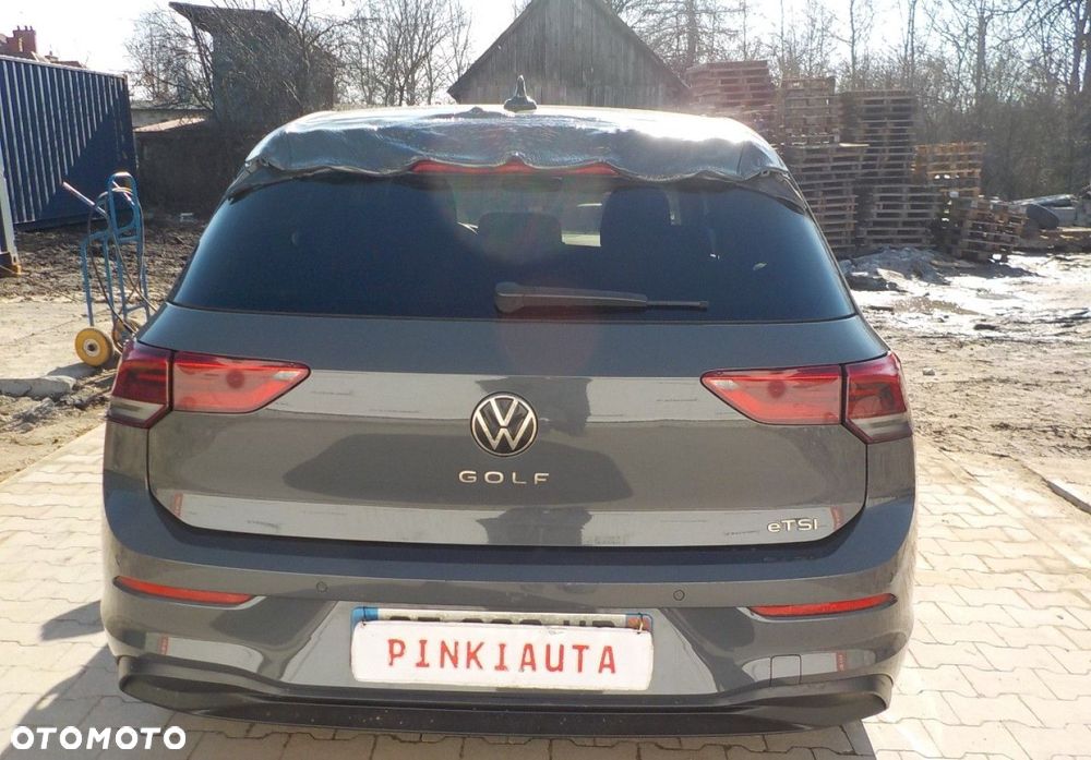 Volkswagen Golf - 10