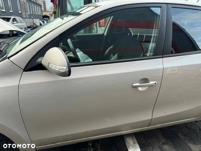 Hyundai I30 drzwi klapa zderzak QU czesci - 2