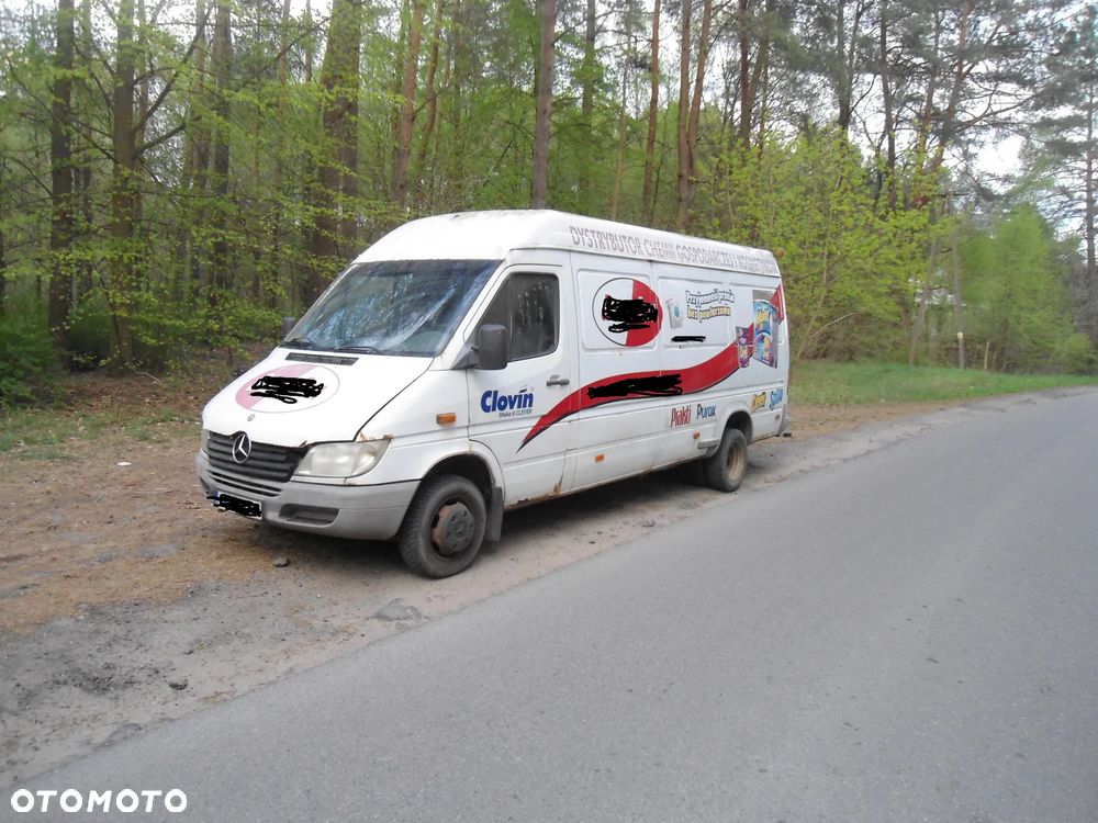 Mercedes-Benz Sprinter - 1