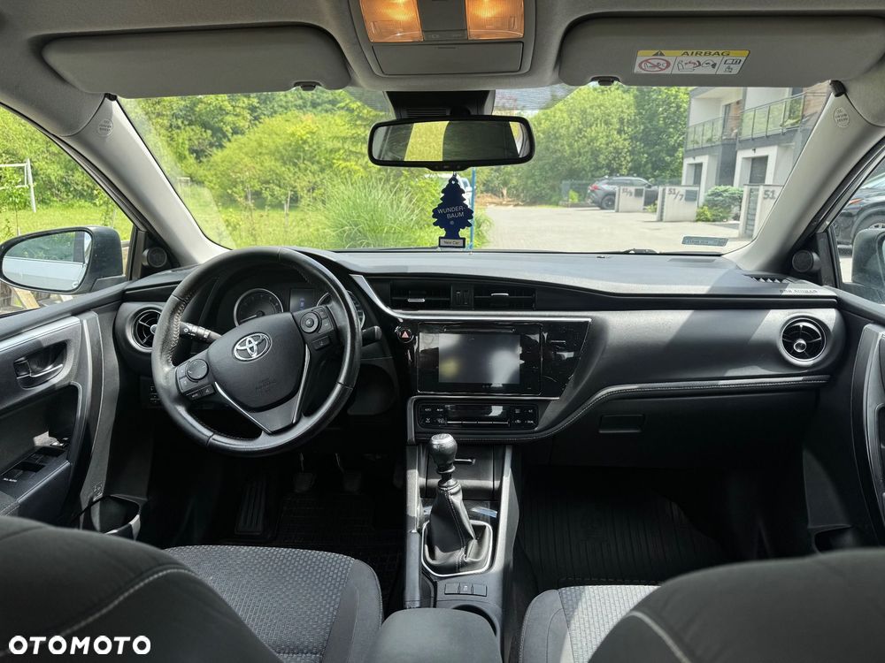 Toyota Corolla 1.6 Comfort - 5