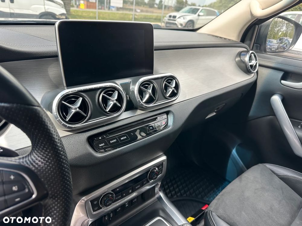 Mercedes-Benz Klasa X - 14