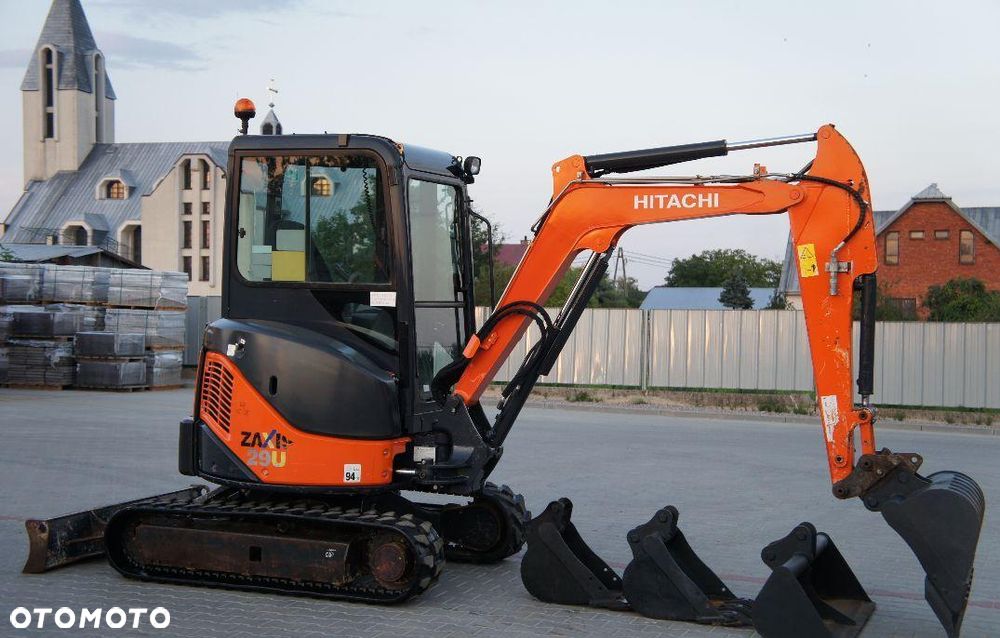 Hitachi Hitachi ZX29U-3 , Minikoparka , z lyzkami - 4