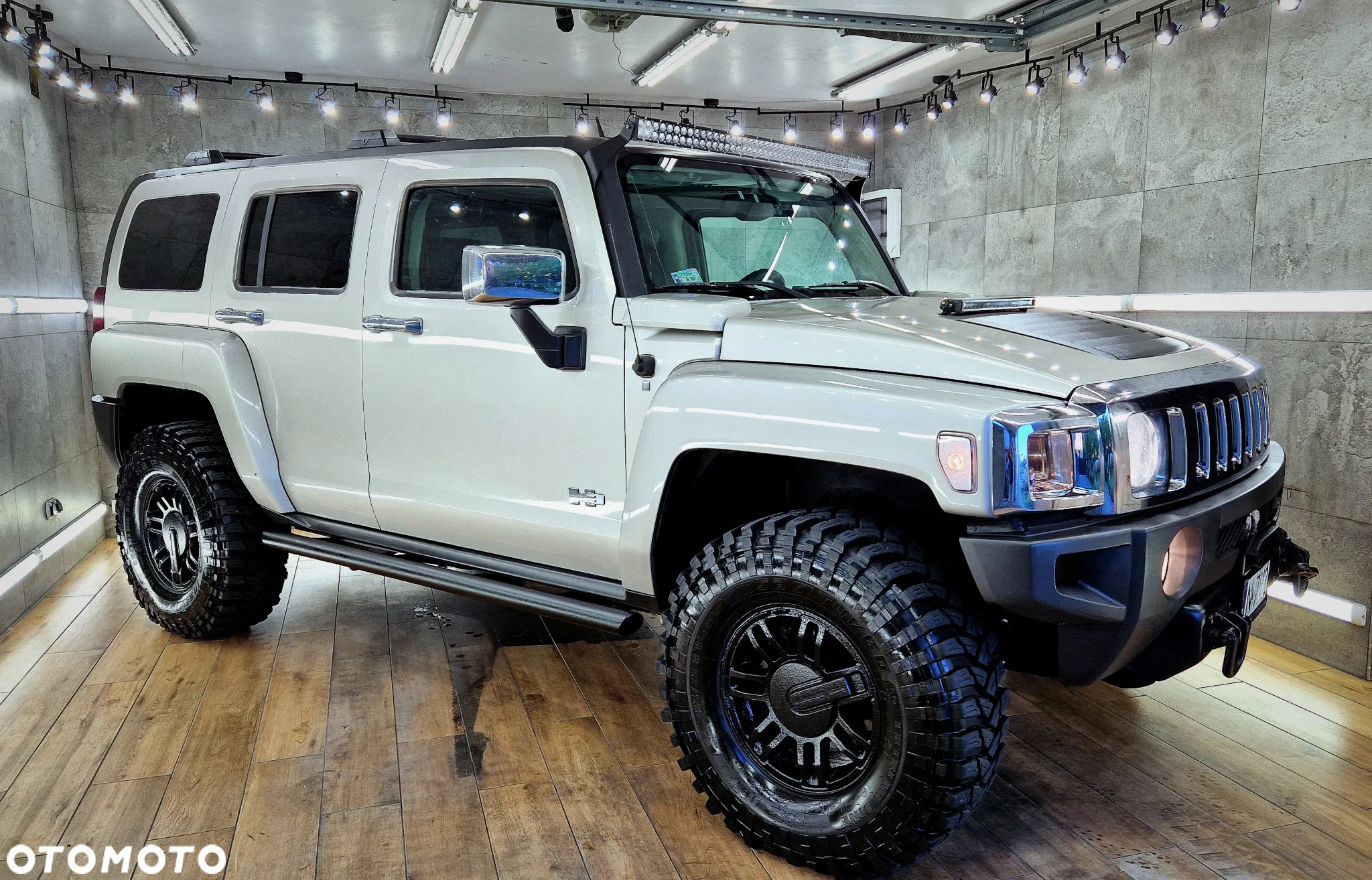 Hummer H3 Alpha - 29