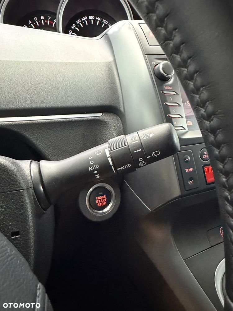 Toyota Verso 1.8 Premium 7os - 26