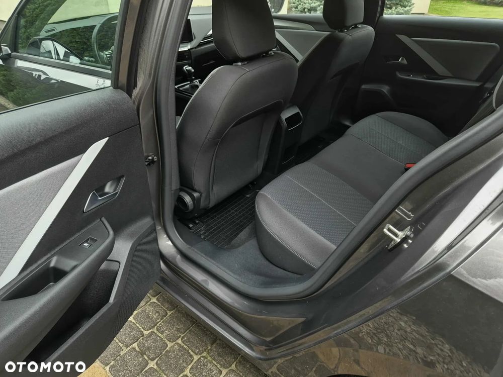 Opel Astra V 1.2 T Elegance S&S - 11