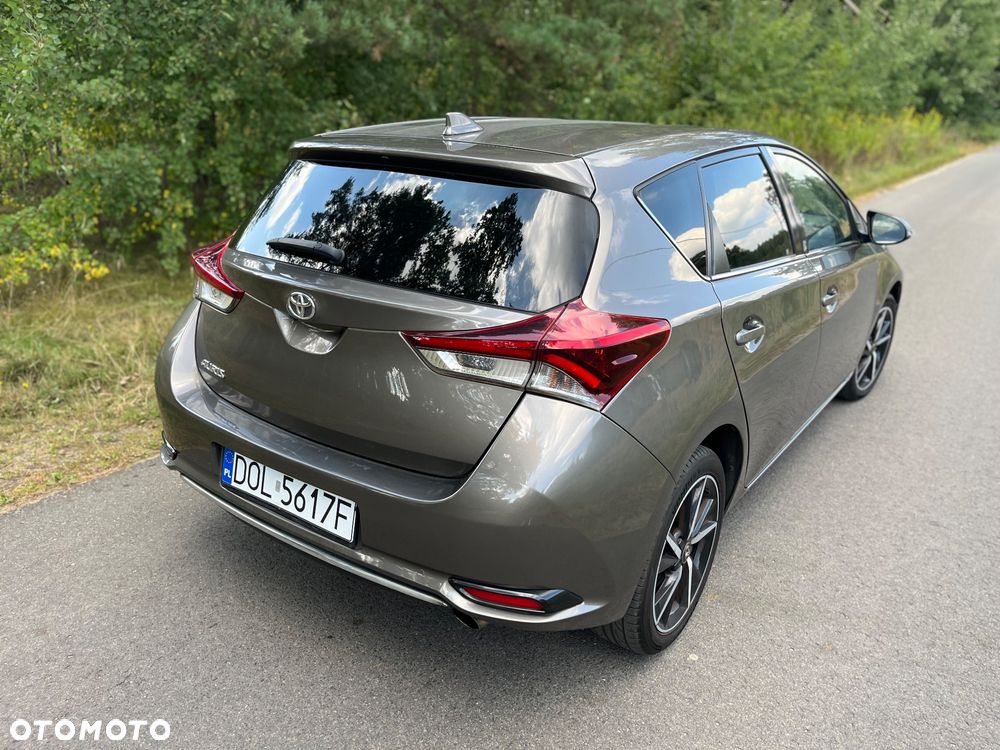 Toyota Auris 1.2 T GPF Selection MS - 13