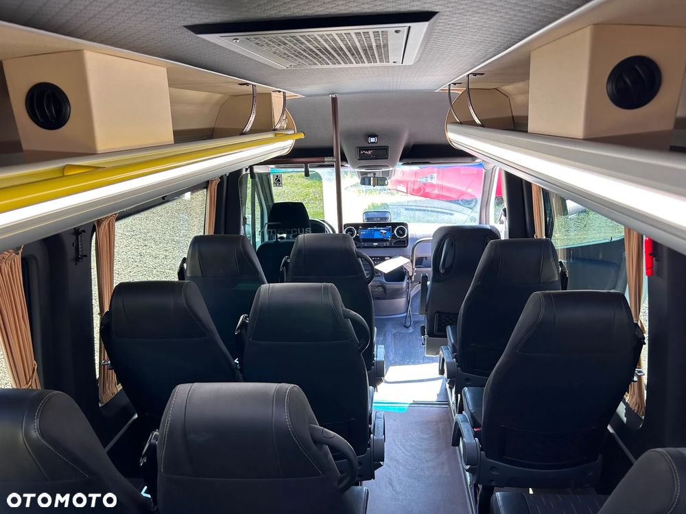 Mercedes-Benz Sprinter 517 - 15