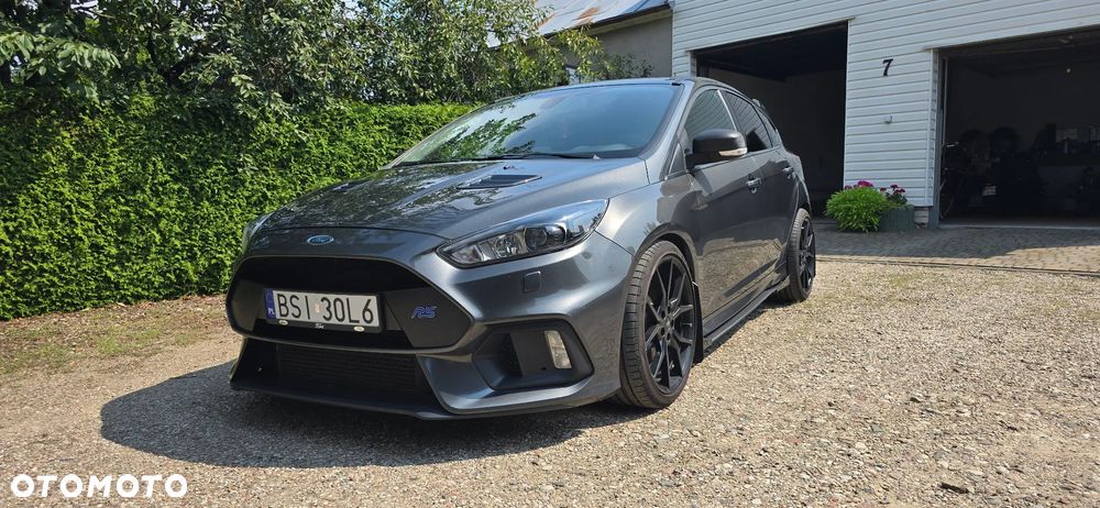 Ford Focus - 1