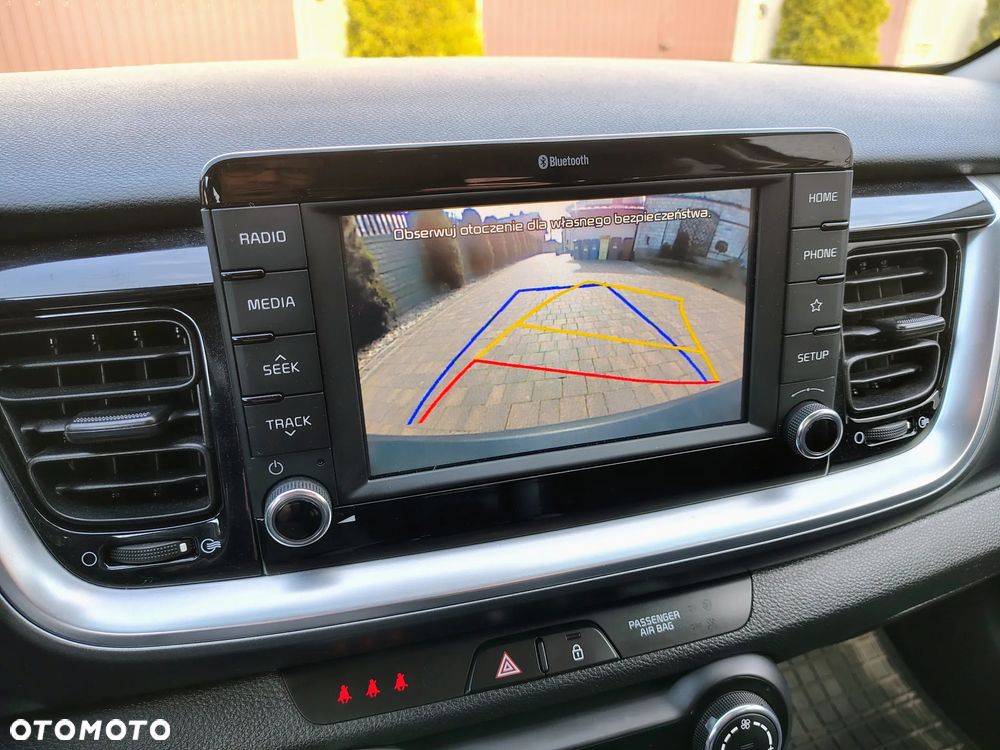 Kia Stonic 1.4 L - 21