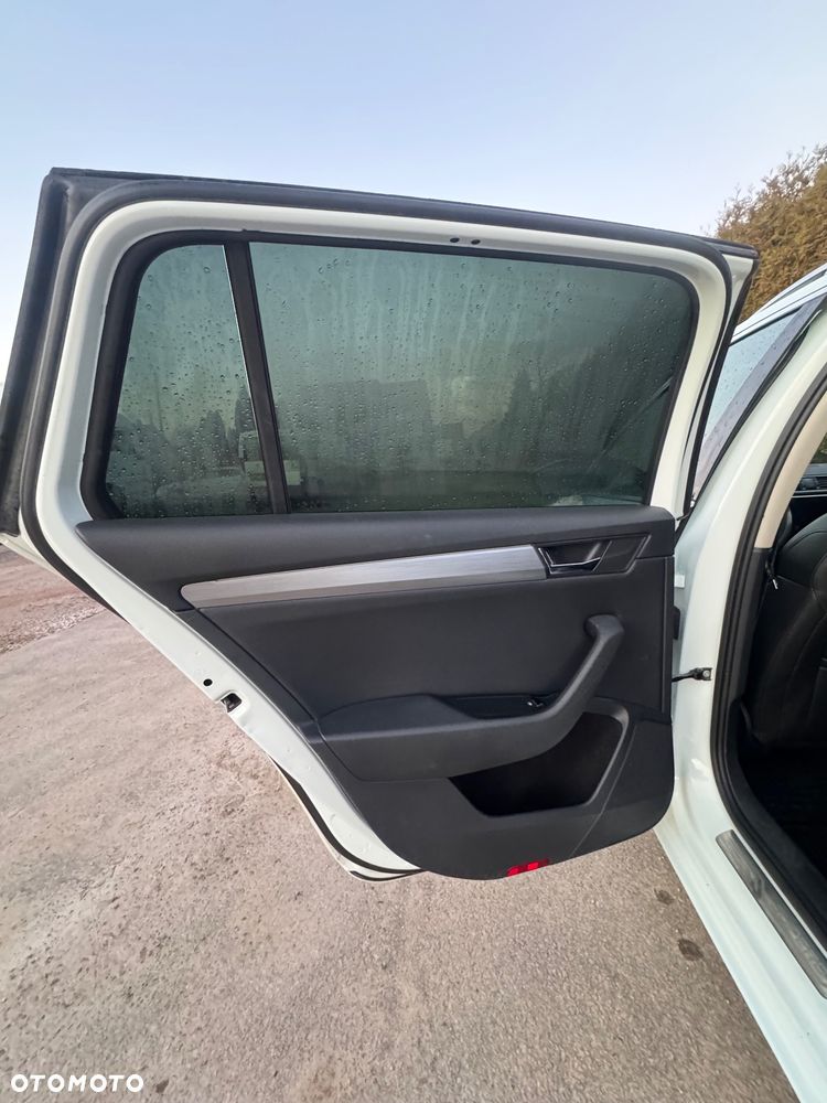 Skoda Superb 2.0 TSI 4x4 DSG SportLine - 15