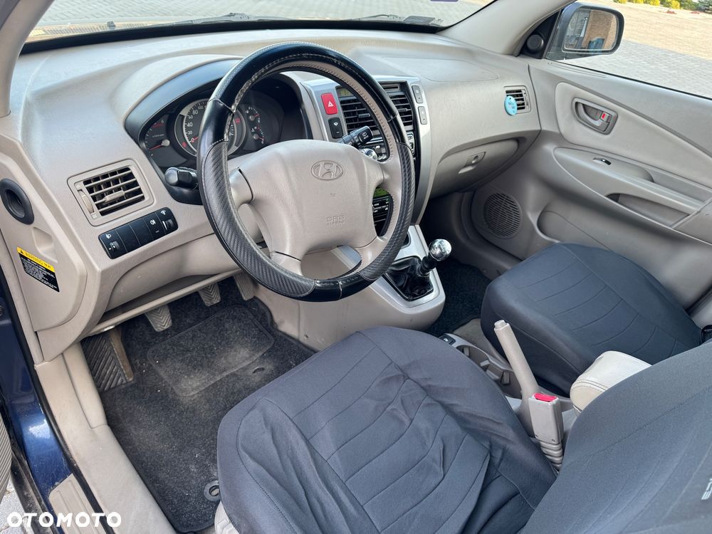 Hyundai Tucson 2.0 CRDi Active - 10