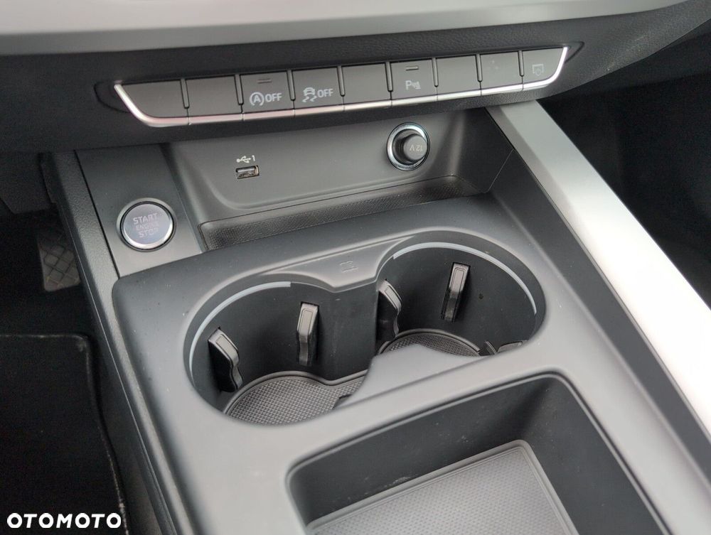 Audi A4 Limousine 35 TFSI mHEV S tronic - 29