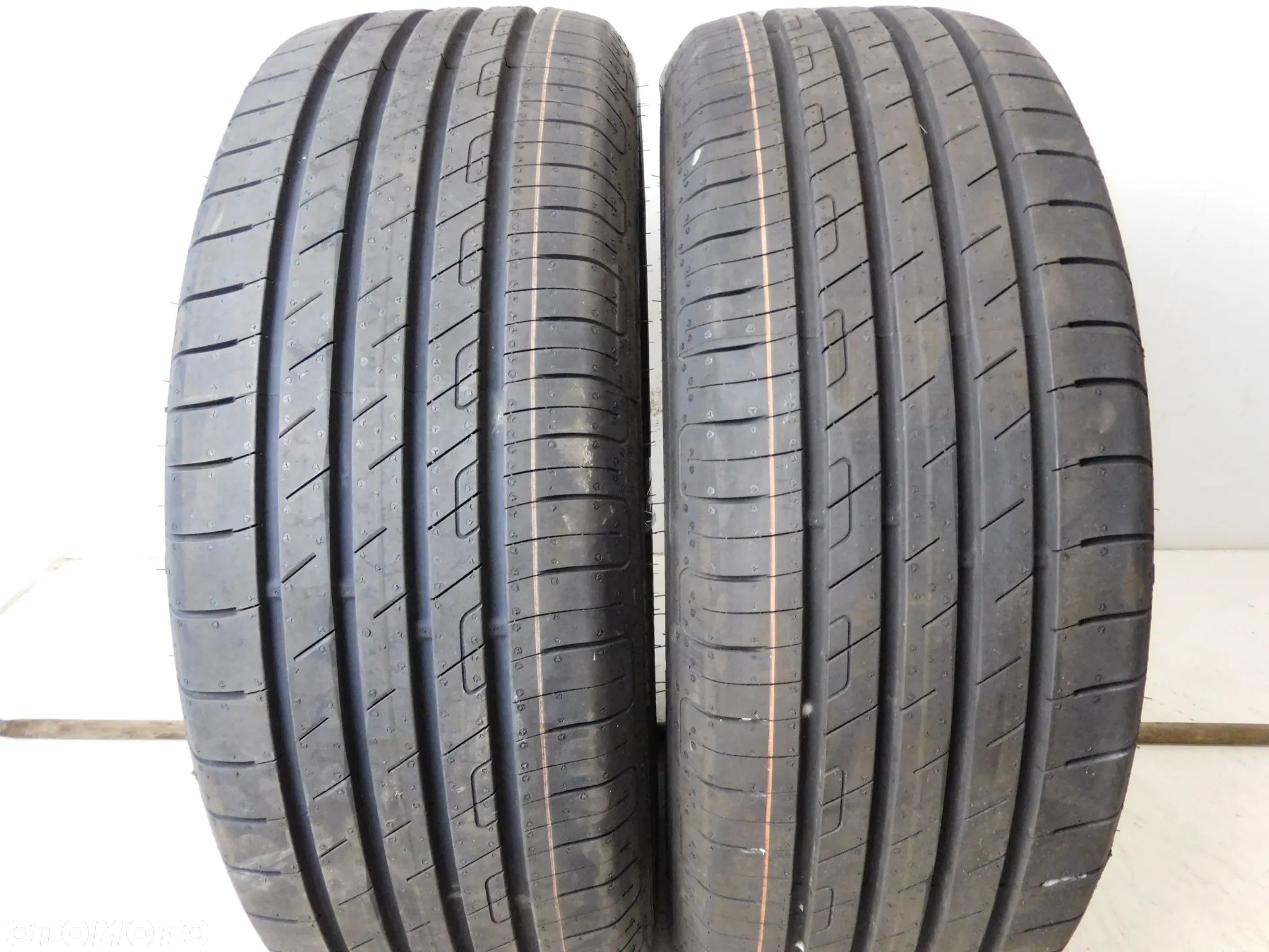 215/55 R18 GOODYEAR EFFICIENTGRIP - 1