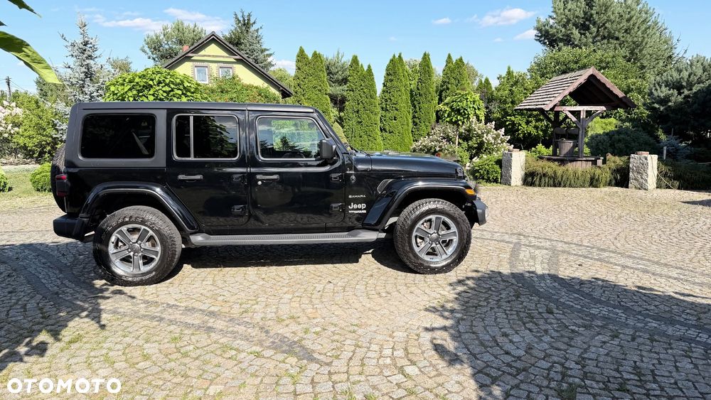 Jeep Wrangler - 4