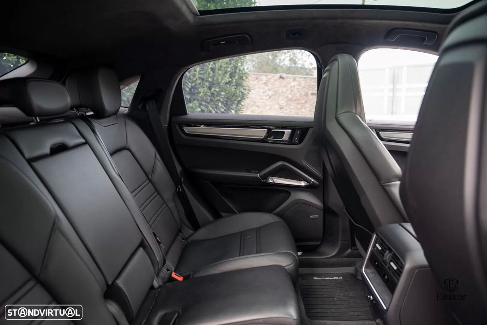 Porsche Cayenne Coupé Turbo S E-Hybrid - 49