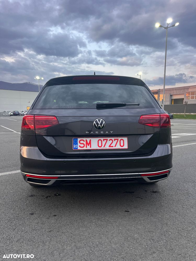 Volkswagen Passat 2.0 TDI SCR DSG Elegance - 7