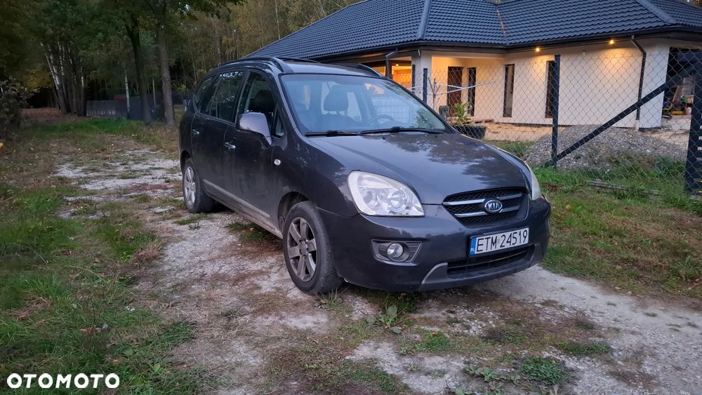 Kia Carens 2.0 EX - 2