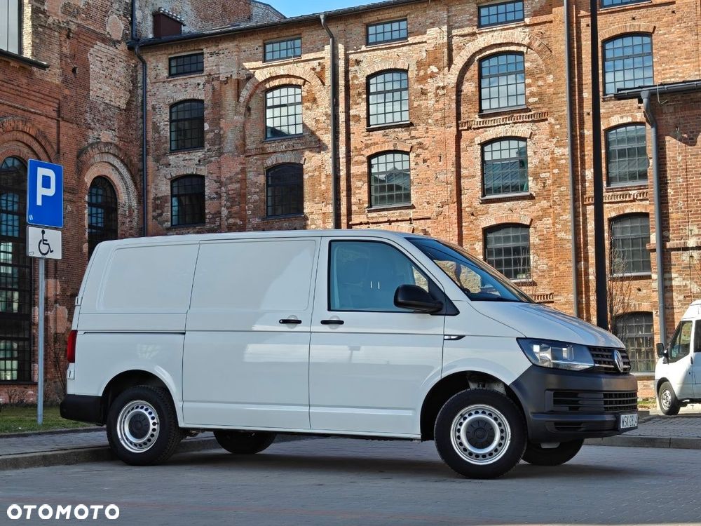 Volkswagen Transporter T6 - 14