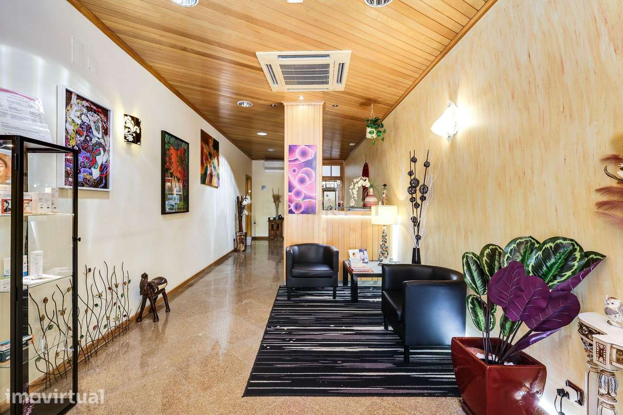 ESPAÇO COMERCIAL CHEIO DE REQUINTE, EXCELENTE DIMENSÃO NO CENTRO DA AM - Grande imagem: 4/28