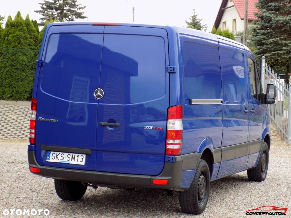 Mercedes-Benz Sprinter - 10
