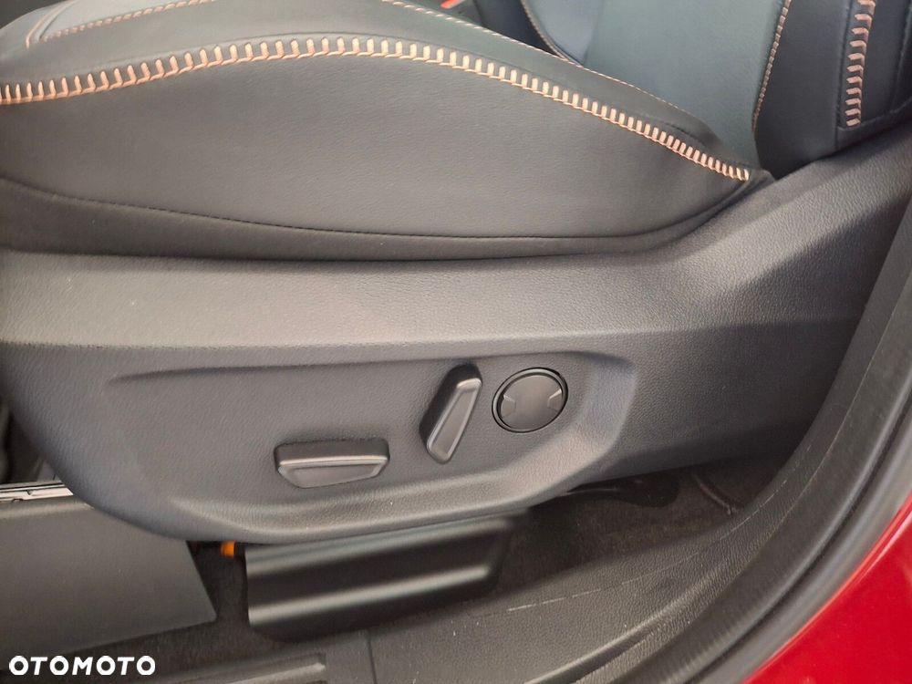 Volkswagen Amarok - 24