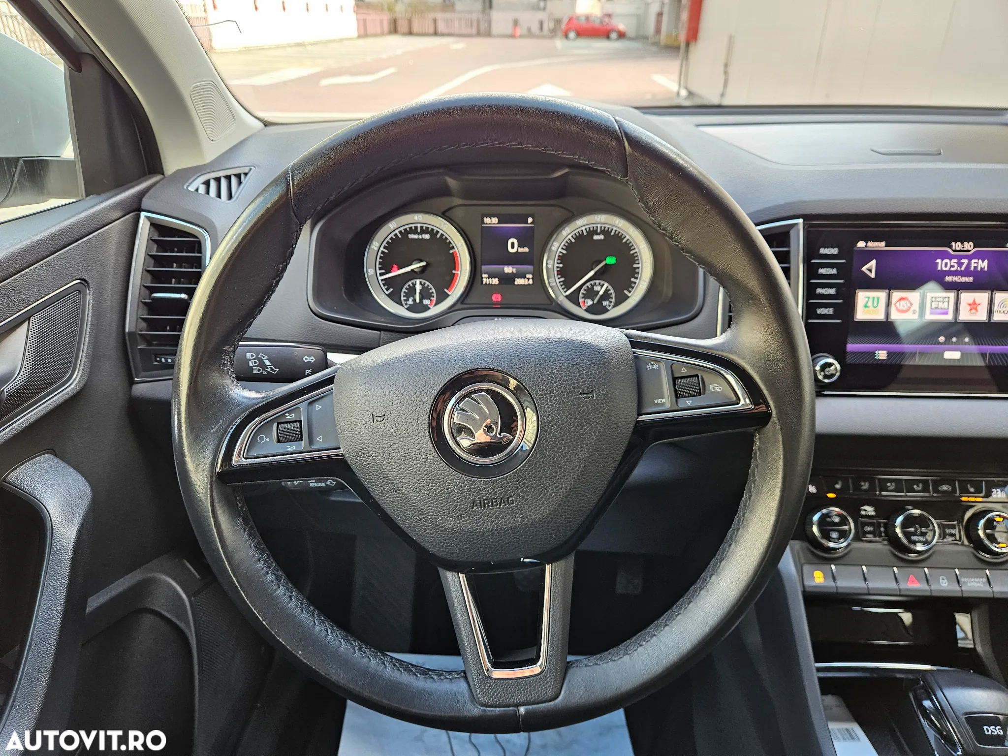 Skoda Karoq 1.5 TSI DSG Style - 23