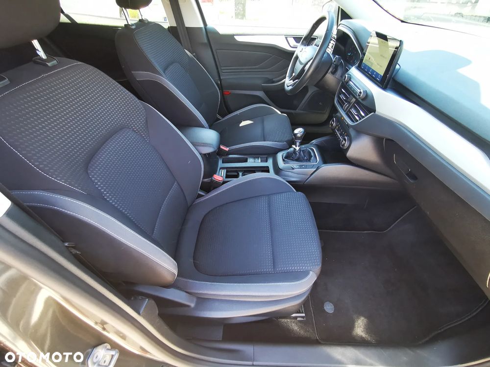 Ford Focus 1.0 EcoBoost STart-Stopp-System TITANIUM X - 15