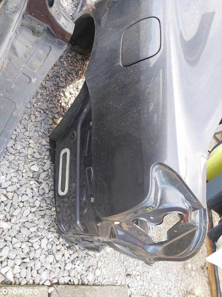 TOYOTA Avensis T25 LIFT błotnik tył lewy ćwiartka lewa HB - 1