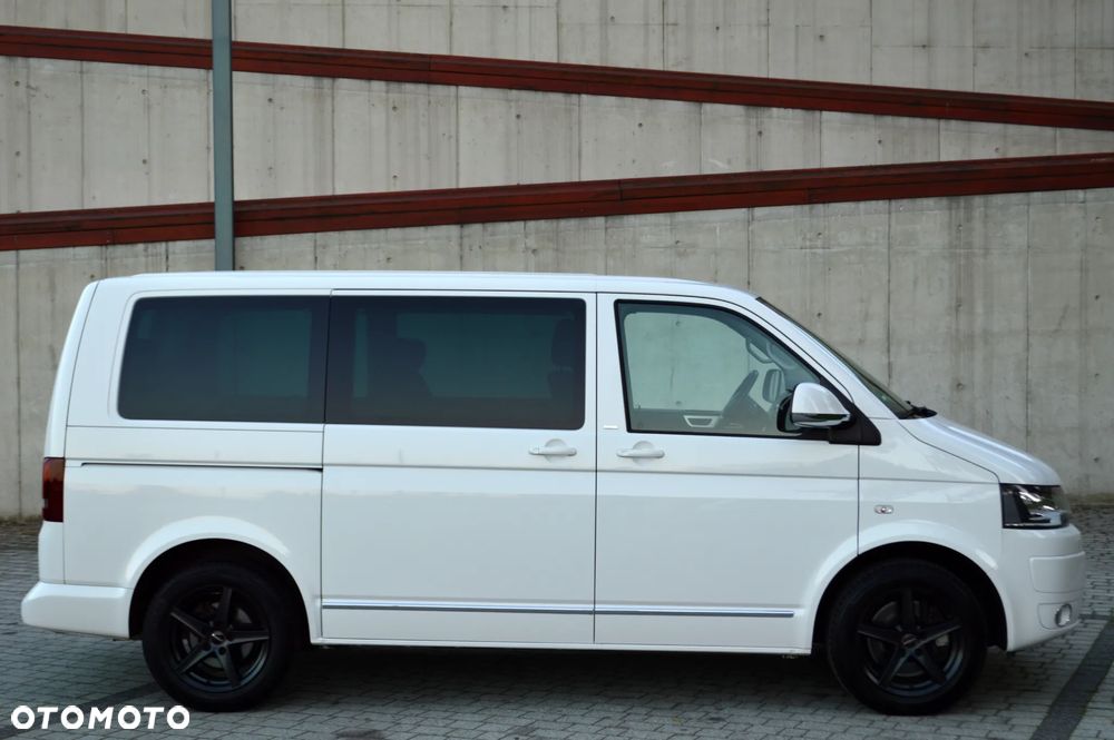 Volkswagen Multivan - 8