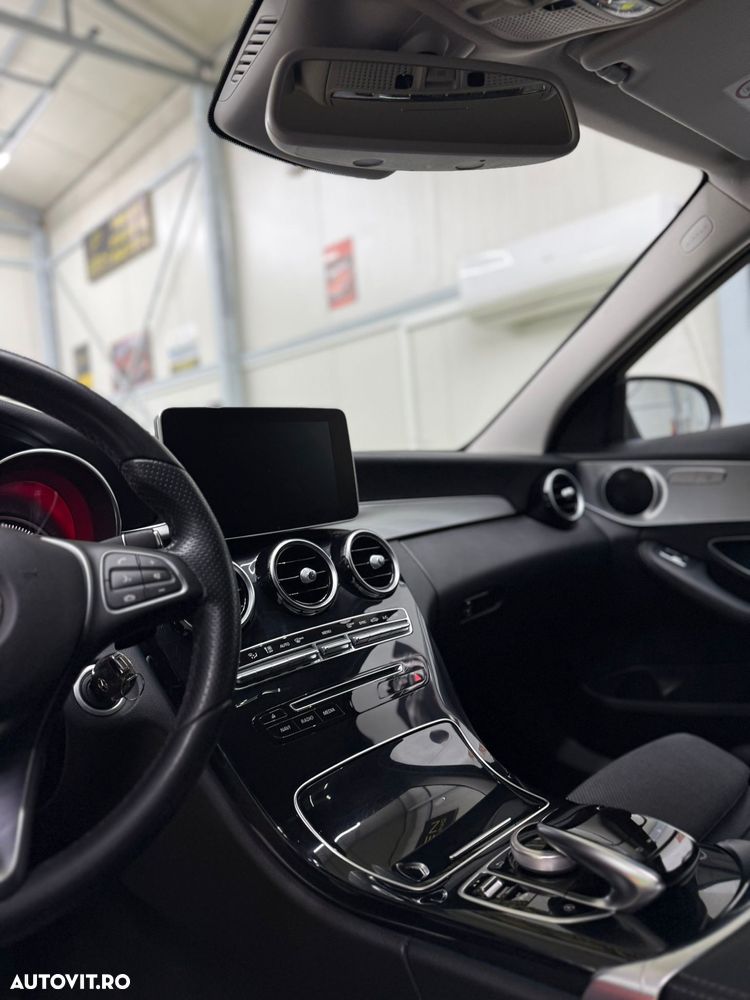 Mercedes-Benz C 220 d 4MATIC 9G-TRONIC - 15