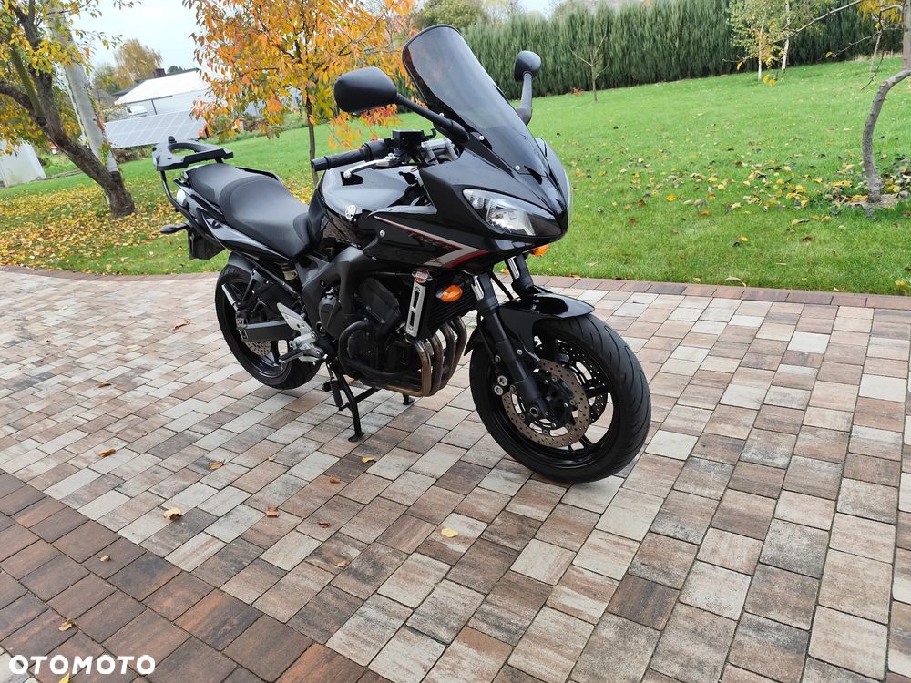 Yamaha FZ6 - 1