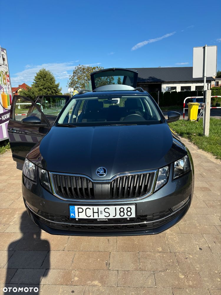 Skoda Octavia 2.0 TDI SCR Style DSG - 2