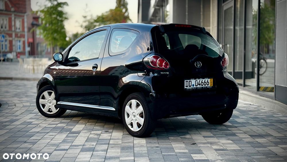 Toyota Aygo Black - 7