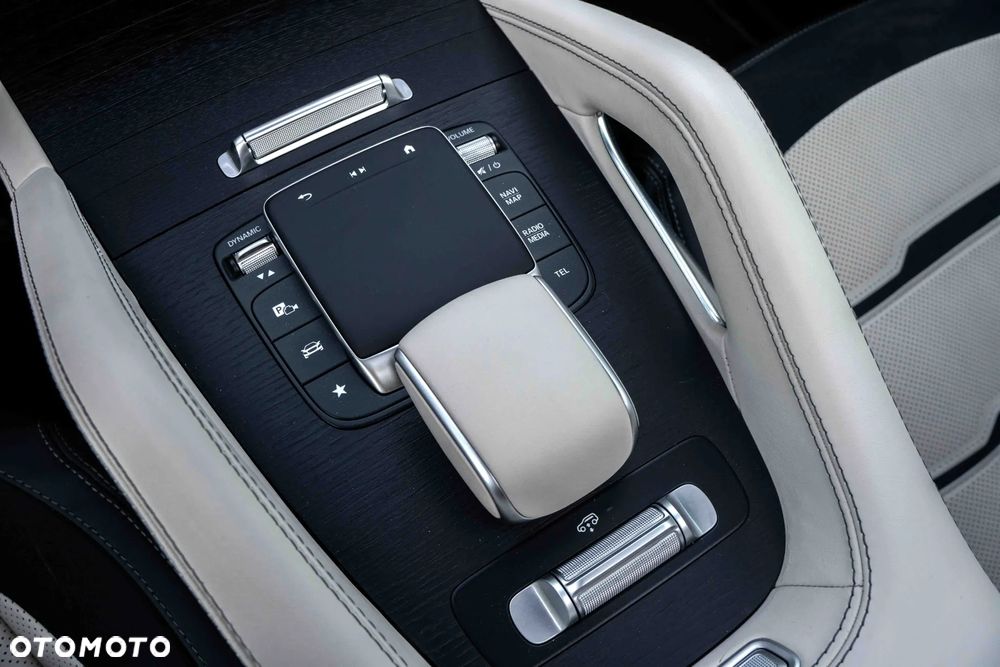 Mercedes-Benz GLE AMG 53 4-Matic Premium Plus - 24