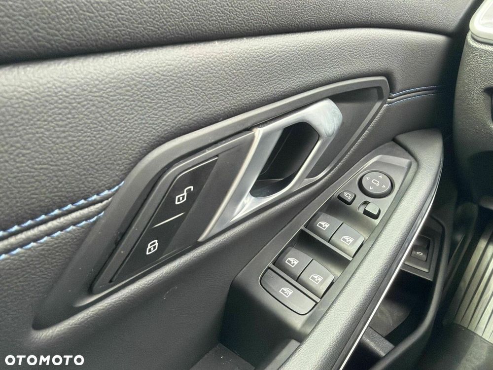 BMW Seria 3 320d mHEV M Sport sport - 23
