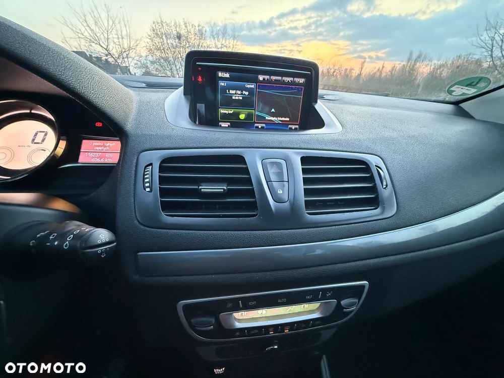 Renault Megane ENERGY TCe 115 Start & Stop Bose Edition - 16