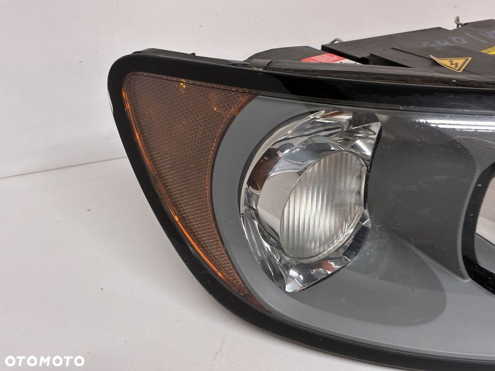 VOLVO S40 V50 LAMPA PRZÓD PRZEDNIA PRAWA  EUROPA 30678917 XENON SOCZEWKA - 4