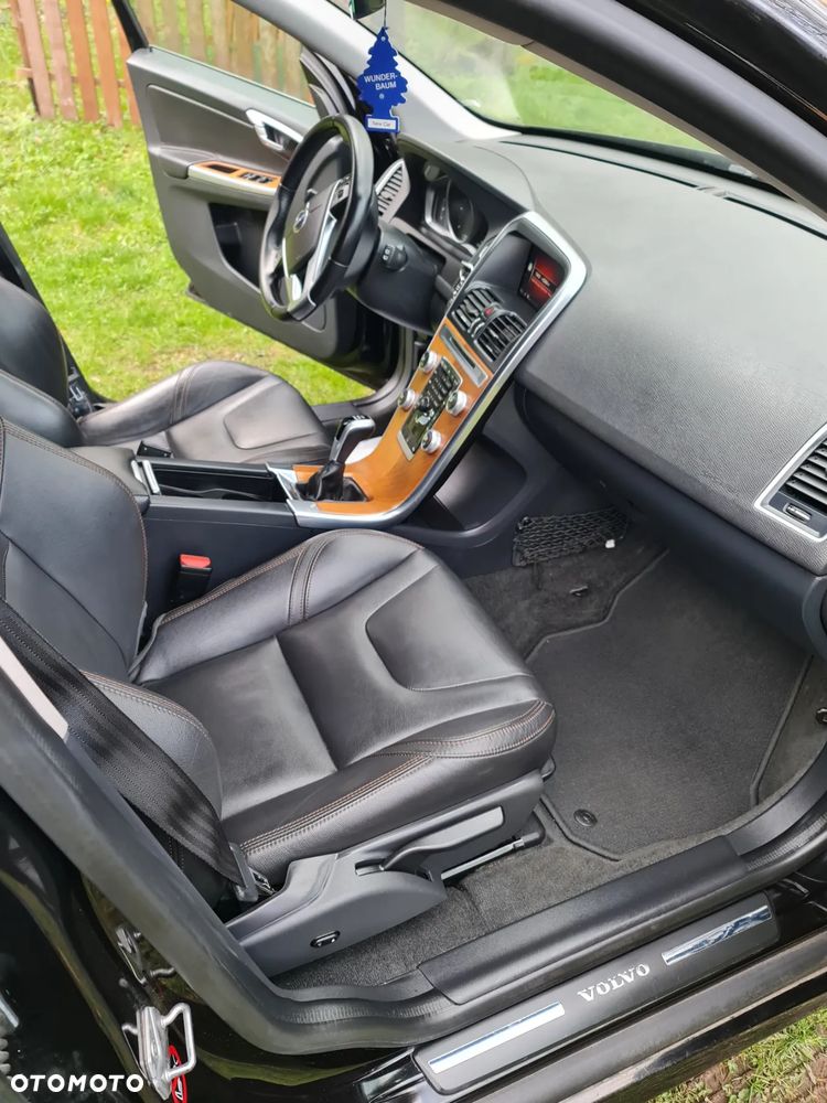Volvo XC 60 D3 Inscription - 20