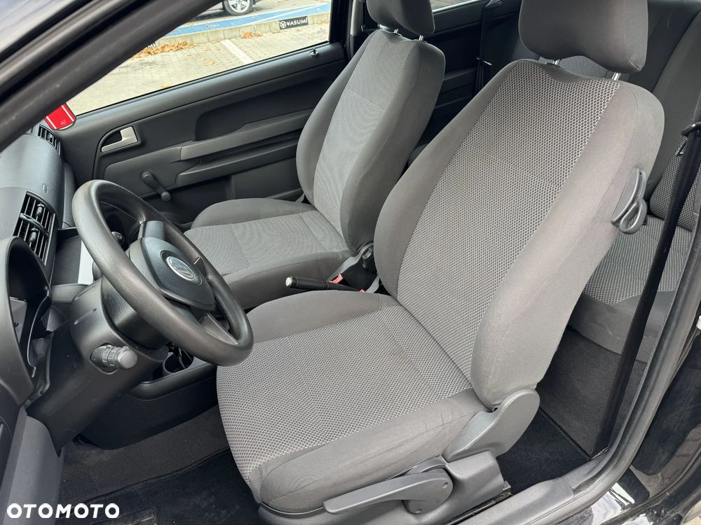 Volkswagen Fox 1.2 - 12