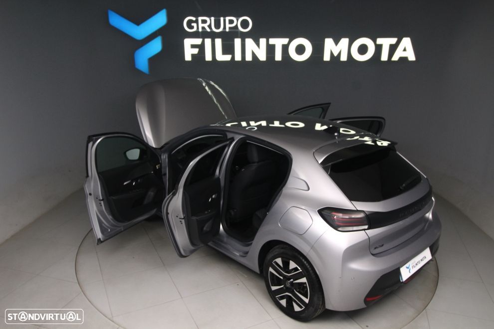 Peugeot 208 1.2 PureTech Allure - 11